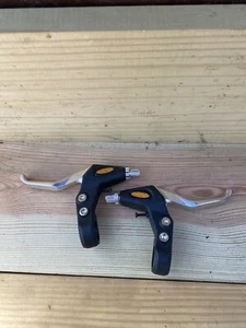New Old Stock VLuxe Bicycle Brake Lever Set Urban Cruiser-MTB Hybrid Bike 22.2 - Picture 1 of 5