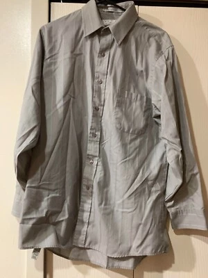 VAN HEUSEN FITTED GREY STRIPED BUTTON DOWN DRESS SHIRT MENS 15.5 32/33 - Image 1 of 4
