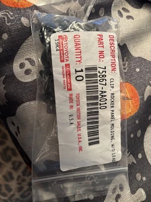 2002-2025 Toyota/Lexus/ Scion Rocker clipe de moldagem 75867-AA010 (QUANTIDADE: 10 peças) - Imagem 1 de 2