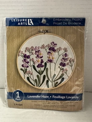 NOVO Na Bolsa/Artes de Lazer Lavanda Neblina Bordado Projeto Kit Floral - Imagem 1 de 2