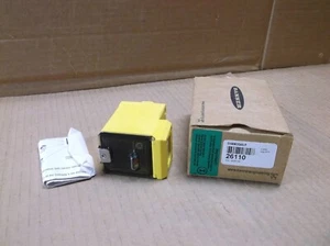 26110 Banner NUEVO Sensor Fotoeléctrico SureCross Inalámbrico en Caja DX80N2Q45LP - Imagen 1 de 4