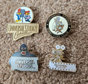Vintage 80s universal studios floroda lot of 4 pins king kong woody woodpecker - Picture 1 of 1