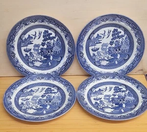 CHURCHILL BLUE WILLOW 10 ½” DINNER PLATES-ENGLAND-SET OF four (plus extra) - Picture 1 of 3