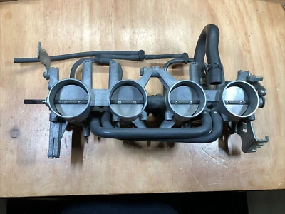 2008 - 2009 08 - 09 铃木 GSXR 600 原始设备制造商裸机用于零件或孔 — 第 1/4 张图片