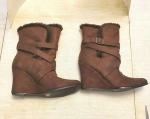 New Rasolli Women’s Suede Boots Brown Size 9 w/Faux Fur Tops, Above-Ankle height - Picture 1 of 6
