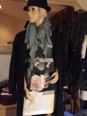 COP COPINE HIVER 2016 : foulard modèle VIGUIER, étiqueté, valeur 50€ (-30%) - Photo 1/4