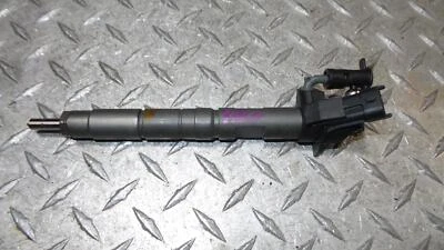 TOYOTA YARIS MK3 XP130 2011-2015 INYECTOR DE COMBUSTIBLE 1.4 DIÉSEL 42759 23670-33051 Foto 1 de 4