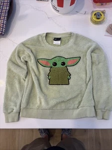 Star Wars Mandalorian Grogu Baby Yoda Sweatshirt Youth M (7-8) - Picture 1 of 2
