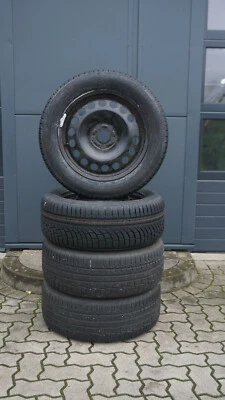 1 Satz Winterräder für Ford S-Max  / 235/55 R17 103V XL - Bild 1 von 4
