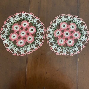 Mantel decorativo vintage rosa flor redondo ganchillo encaje tapete par - Imagen 1 de 7