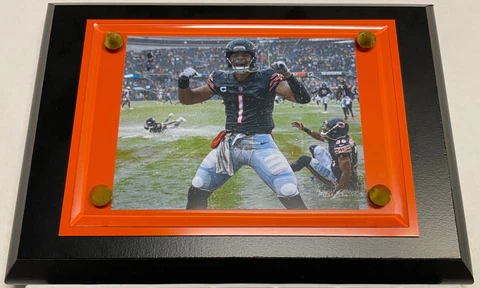 JUSTIN FIELDS CHICAGO BEARS  FRAMED "RAIN" PHOTO-MAN CAVE ART-4X6 WALL PLAQUE Cover
