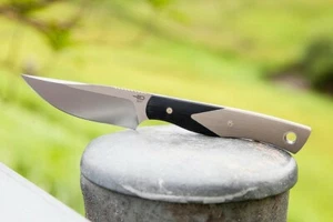 BTKF01B Bestech Knives Heidi D2 Satin Blade Black/Beige G10 Handles Kydex Sheath - Bild 1 von 4