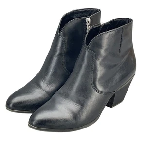 Frye Jennifer Black Leather Side Zip Almond Toe Western 2" Heel Ankle Bootie 7M - Picture 1 of 12