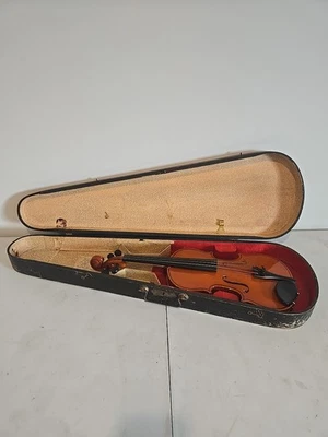 CREMONA 4 String Violin SV 50 With Case - Image 1 of 4