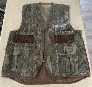 Vtg Winchester Vest Mens M Trebark Camouflage Hunting Zip Outdoors Distressed - Picture 1 of 11