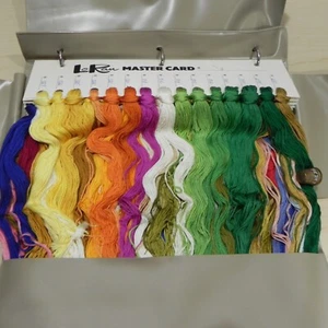 LoRan Master Card Embroidery Thread Lot 132 Floss Holder Binder Asst Colors - Picture 1 of 11