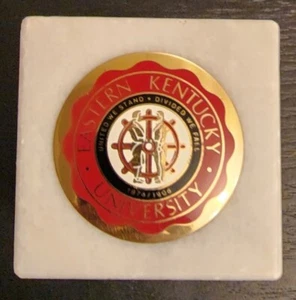Pisapapeles de mármol Eastern Kentucky University Honors Graduate Cum Laude cubo de 2" - Imagen 1 de 10