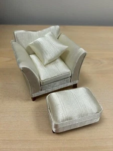 1:12 Scale Cream Silk Armchair and Footstool Set Dolls House - Picture 1 of 3