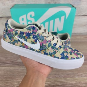 new nike shoes flower