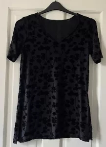 Marks & Spencer Size UK 10 Black Velvet Flowers Semi-sheer/Stretchy Vintage - Picture 1 of 11