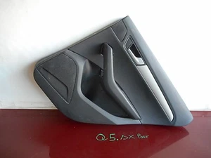 PANNELLO INTERNO PORTA POSTERIORE DX AUDI Q5 - Foto 1 di 1