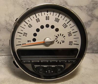 11-16 Mini Cooper S Countryman Radio Gauge Cluster Speedometer w/ controls 2012 - Image 1 of 4