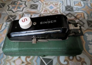 Genuine Vintage Singer Sewing Machine Accessories Model W654321N & Original Case - Picture 1 of 5