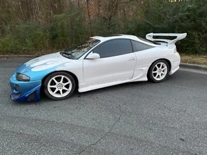 1996 Mitsubishi Eclipse RS - Picture 1 of 17