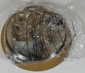 Le Creuset 6.75'' Glass Cooking Lid with Stainless Steel Round Knob NEW Lid Only - Picture 1 of 5