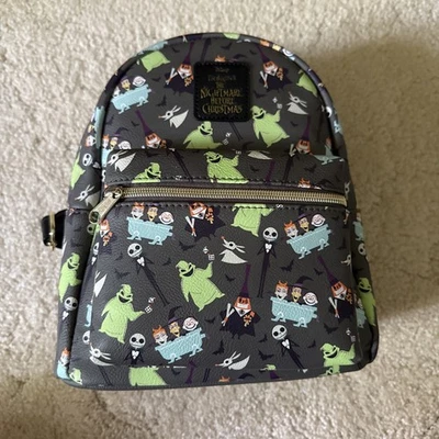 Mini Mochila Bolso Disney Negro AOP Pesadilla Antes de Navidad Loungefly Foto 1 de 4