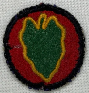 VINTAGE WWII U.S. Army 24th INFANTRY DIVISION PATCH - Picture 1 of 2