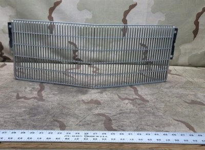 Cadillac Caddy Eldorado 1984 1985 parrilla original 1627816 fabricante original Foto 1 de 4