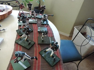 ÁGUILAS Y HALCONES MCFARLANE: DAWKINS, FAVRE, JACKSON, VICK, MCNABB, RYAN, TURNER+ Foto 1 de 4