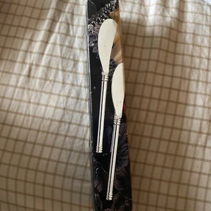 Set Of 2 New Studio Nova Butter Knife Silverado HT 100/700 in Box - Picture 1 of 5