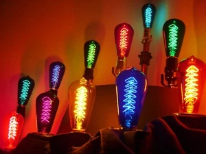 Light Bulbs - Antique Replica Light Bulbs - X'mas Tree - Color Variety - Picture 1 of 12
