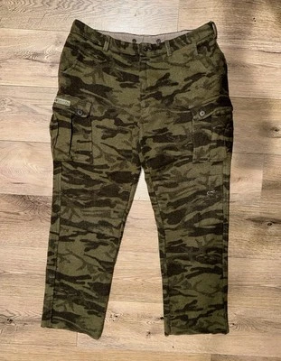 VTG Columbia Men's 42x34 Camo Wool Blend Gallatin Range Cargo Hunting Pants - Image 1 of 4