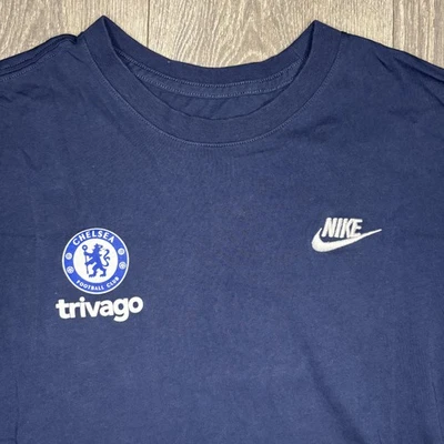 Camiseta Chelsea FC Para Hombre Pequeña Azul Premier League Fútbol Nike Trivago Camiseta Camiseta Foto 1 de 4