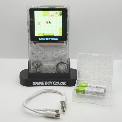 NINTENDO GAME BOY COLOR - IPS V3 - TRASPARENTE + STAND + 2 BATTERIE USB-c - Immagine 1 di 4