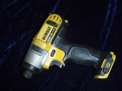 Dewalt DCF815, Cordless Impact Driver, 10.8v XR Li-ion. Type 3. - Image 1 of 4