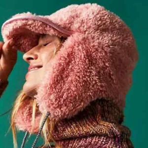 Free People x Kangol Faux Shearling Utility Flap Cap - Picture 1 of 9