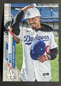 2020 Topps Update Mookie Betts SP Photo Image Variation Hard Hat U-268 Dodgers - Bild 1 von 2