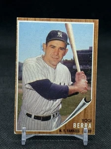 1962 Topps #360 Yogi Berra (VG) (crease) - Bild 1 von 9
