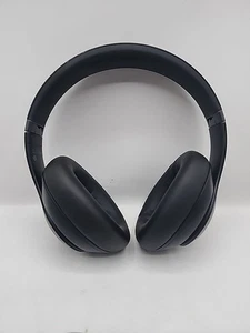 Beats by Dr. Dre Studio Pro Wireless Bluetooth Headphones - Black MQTP3LL/A - Picture 1 of 8