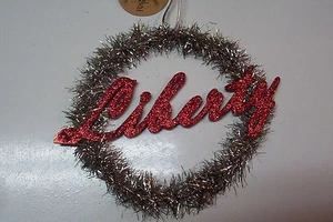 Ragon House Vintage Inspired Patriotic 4thJulyAmericana Tinsel Liberty Wreath 7" - Picture 1 of 1