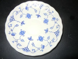 Myott Finlandia Cup Saucers Staffordshire, England - Picture 1 of 4