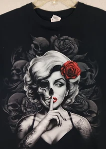 Tattoo 1/2 Lady 1/2 Skull with Rose Graphic T-Shirt M Beautiful shirt - Picture 1 of 6