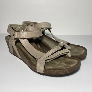 Sandalia informal de tacón de cuña con tiras Teva 8,5 Ysidro para mujer 1015119 beige - Imagen 1 de 13