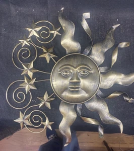 19" Metal Art Sunface Star Wall and Home Decor Wall Attachment Golden Bronze - Picture 1 of 9