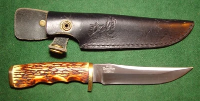 ELK RIDGE Faux Antler Hilt 9" Hunting Knife with Sheath - Image 1 of 4