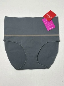 Spanx Women’s Sz M Smokey Gray/Vintage Khaki Stripe Everyday Shaping Brief NWT - Picture 1 of 5
